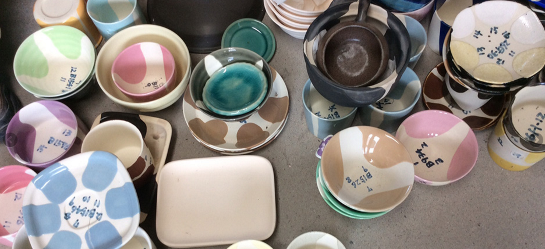 Glaze colour testing